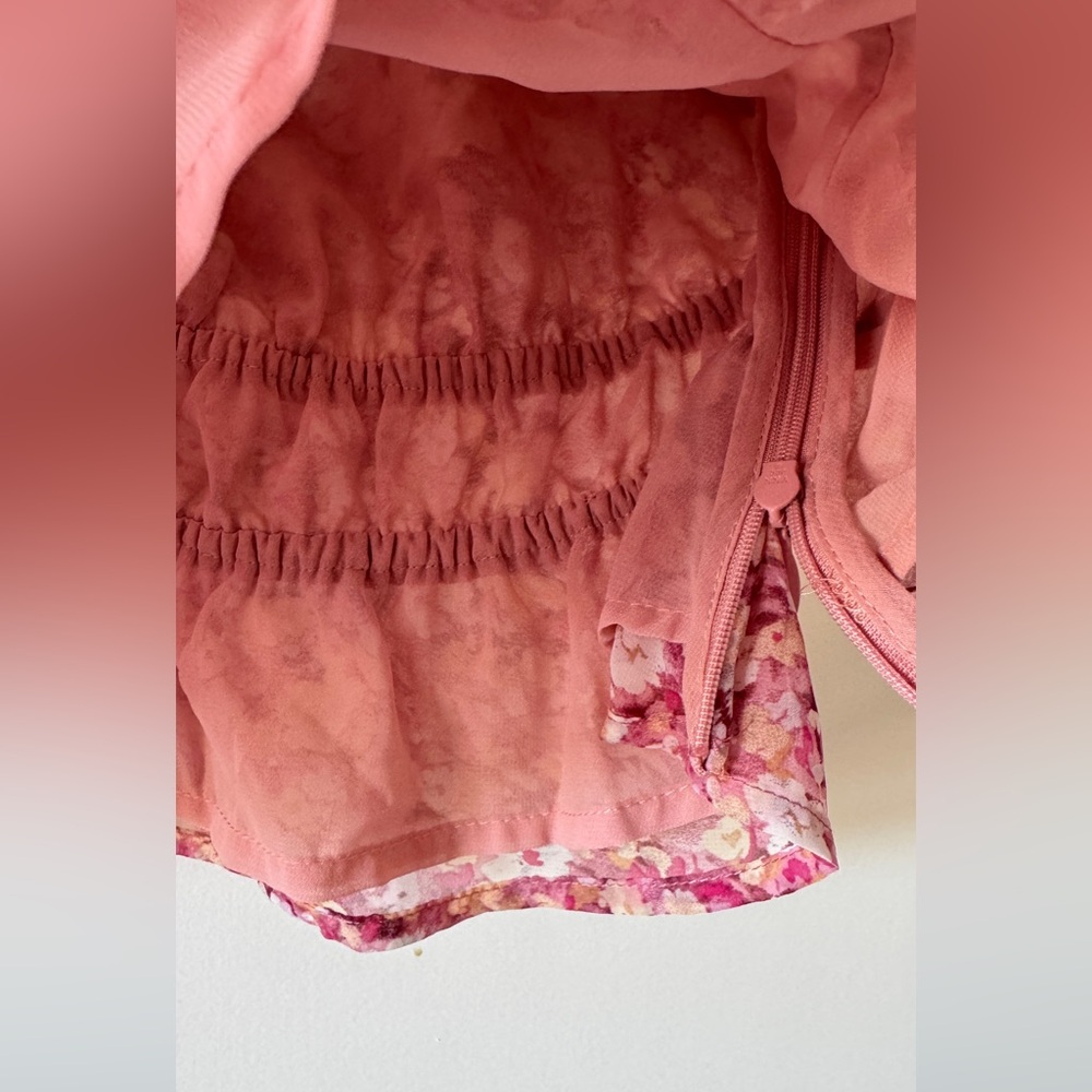NWOT ASTR the Label Nayeli Pink Floral Peplum Top - Picture 9 of 14